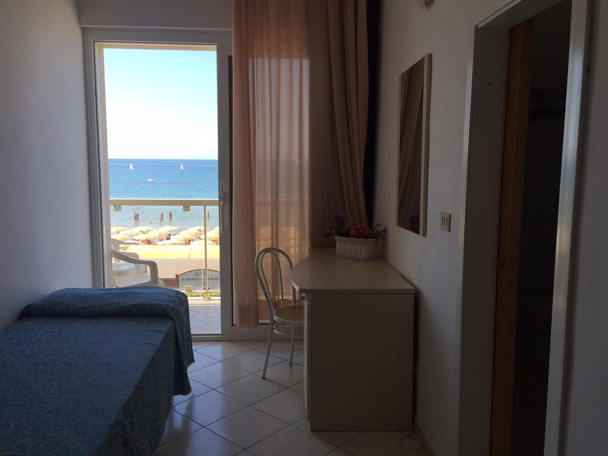 Hotel Lido Фоллоника Экстерьер фото